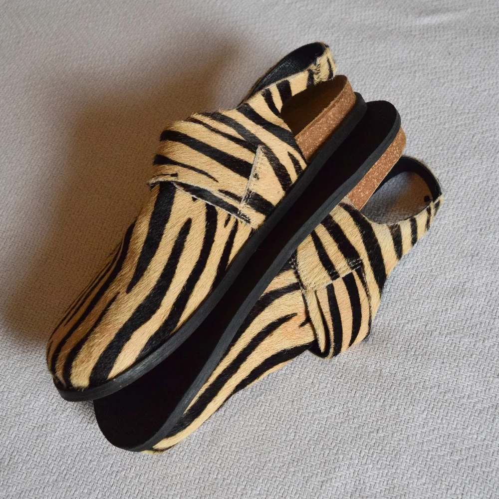 Free People Seattle tan and black slingback zebra print genuine calf hair clog - Picture 2 of 8